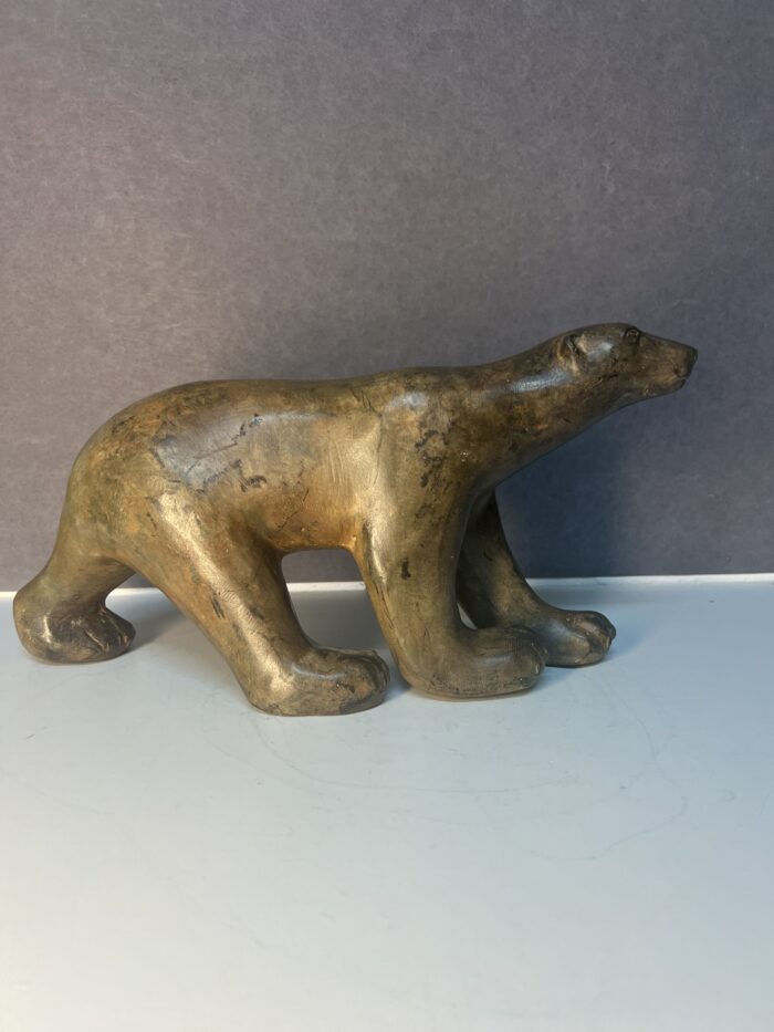 Epreuve en bronze à patine brun vert nuancé représentant l'ours blanc, Antiquités et brocante