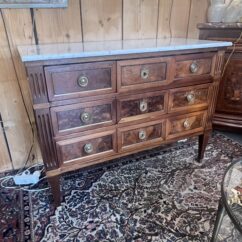 Commode Louis XVI, marbre blanc, époque XIXe, Antiquités et brocante