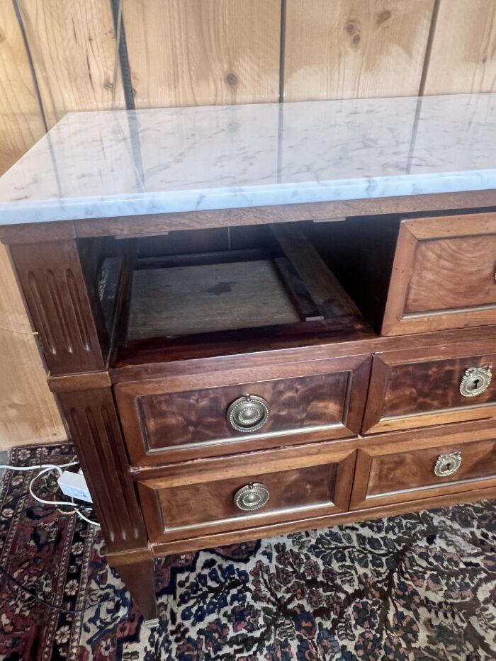 Commode Louis XVI, marbre blanc, époque XIXe, Antiquités et brocante