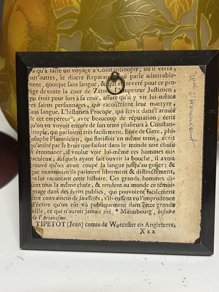 Miniature ancienne, réalisée à la fin du XIXe siècle et signée par l’artiste J. Cavana