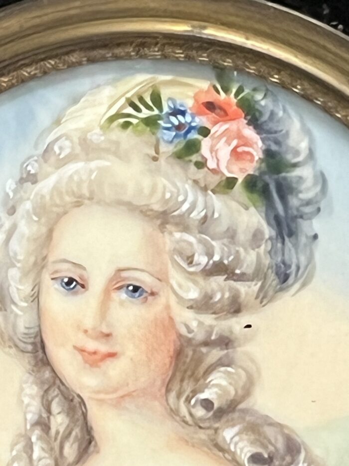 Miniature ancienne, réalisée à la fin du XIXe siècle et signée par l’artiste J. Cavana