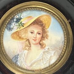 Miniature ancienne, réalisée à la fin du XIXe siècle et signée par l’artiste J. Cavana