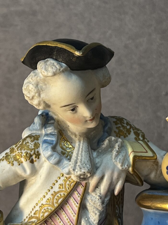 Pendule romantique en biscuit et porcelaine, Grignon Meusnier à Paris, XIXe siècle