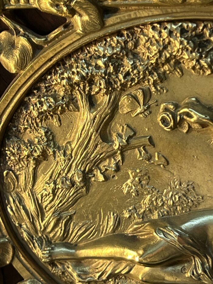 Très belle jardinière de table XIXe siècle en bois de placage et ornement en bronze doré estampillée FM
