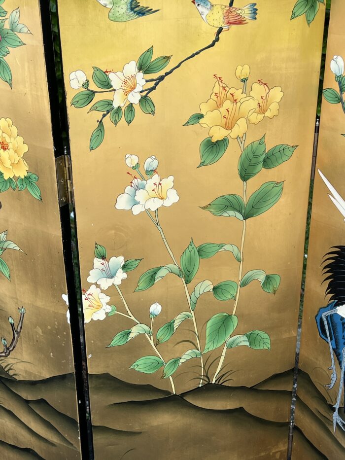 Paravent quatre feuilles en laque à décor polychrome