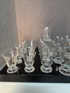 Service de verres en cristal de DAUM, modèle KIM, de 55 pièces