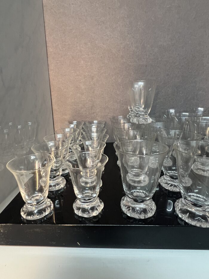 Service de verres en cristal de DAUM, modèle KIM, de 55 pièces