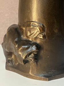 Vase art déco en bronze massif de Alfredo Biagini (1886-1952 ), décor de lionnes