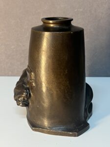 Vase art déco en bronze massif de Alfredo Biagini (1886-1952 ), décor de lionnes