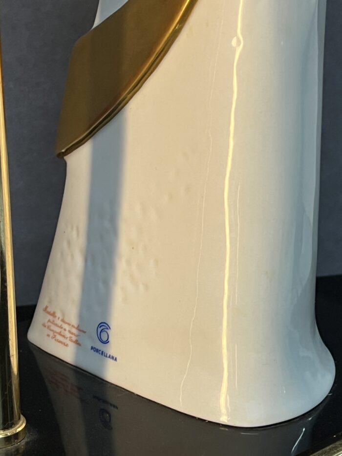 Belle lampe en porcelaine Italienne de Florence, de Campostrini & Trallori