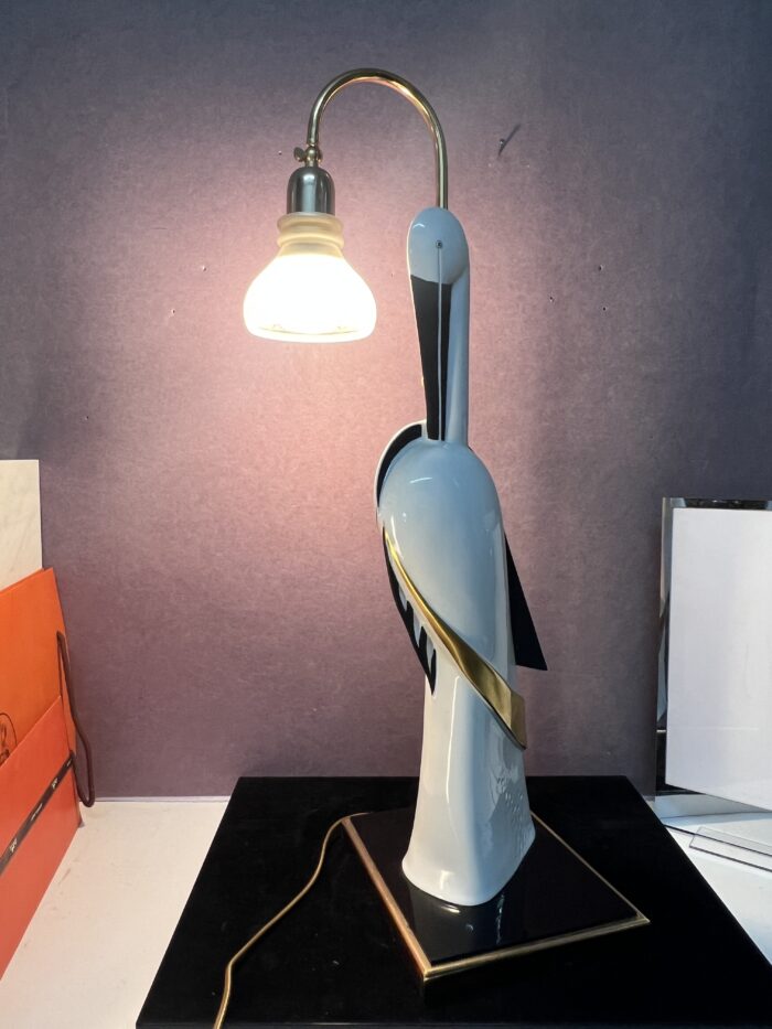 Belle lampe en porcelaine Italienne de Florence, de Campostrini & Trallori