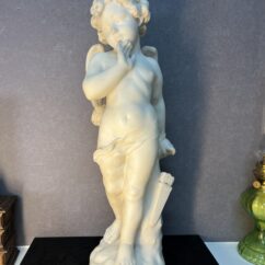 Sculpture en marbre de Adolfo Sipriani, Cupidon, 59 cm, signé, début XXe