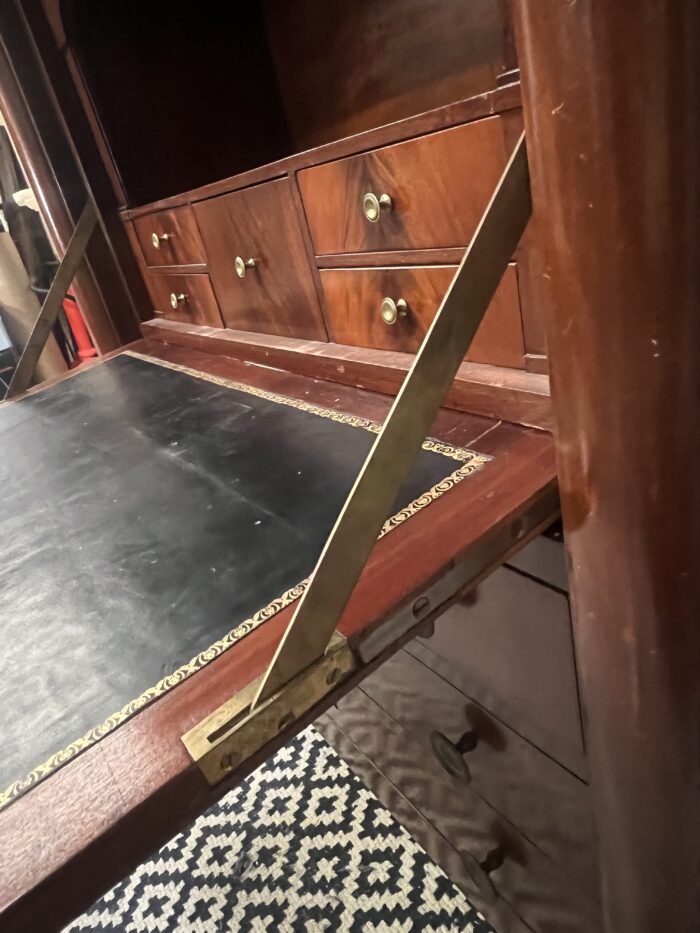 Secrétaire d'époque Empire en acajou, estampillé de Joseph Kochly, XIXe siècle
