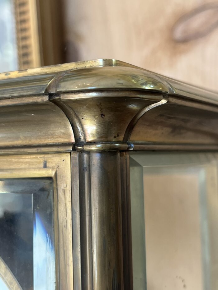 Pendule cage en laiton doré et massif, mouvement signé Marti, fin XIXe siècle