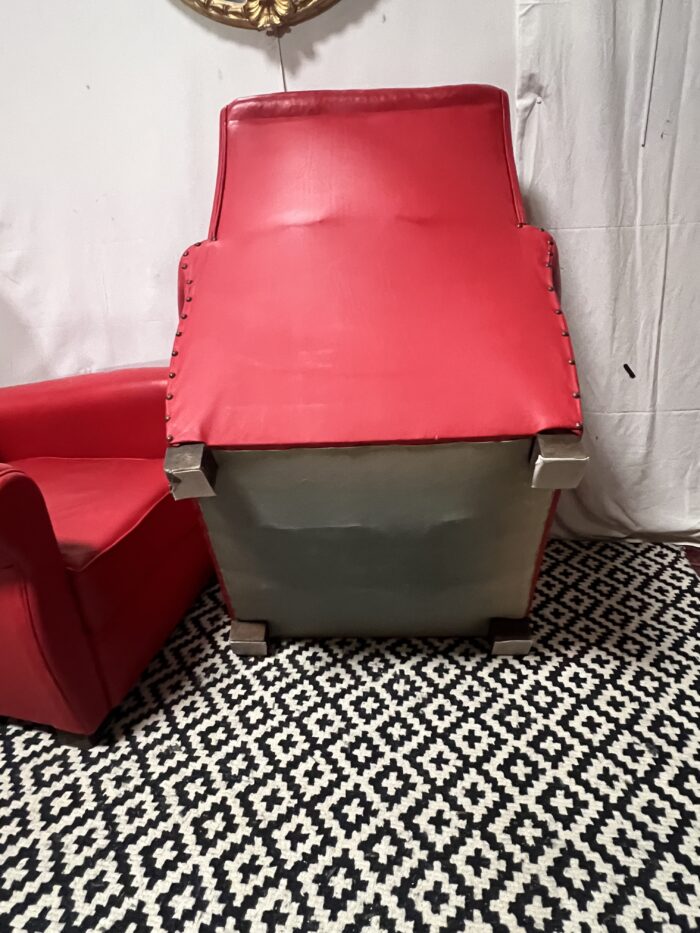 Paire de fauteuils Club en cuir de couleur rouge, original circa 1930/40