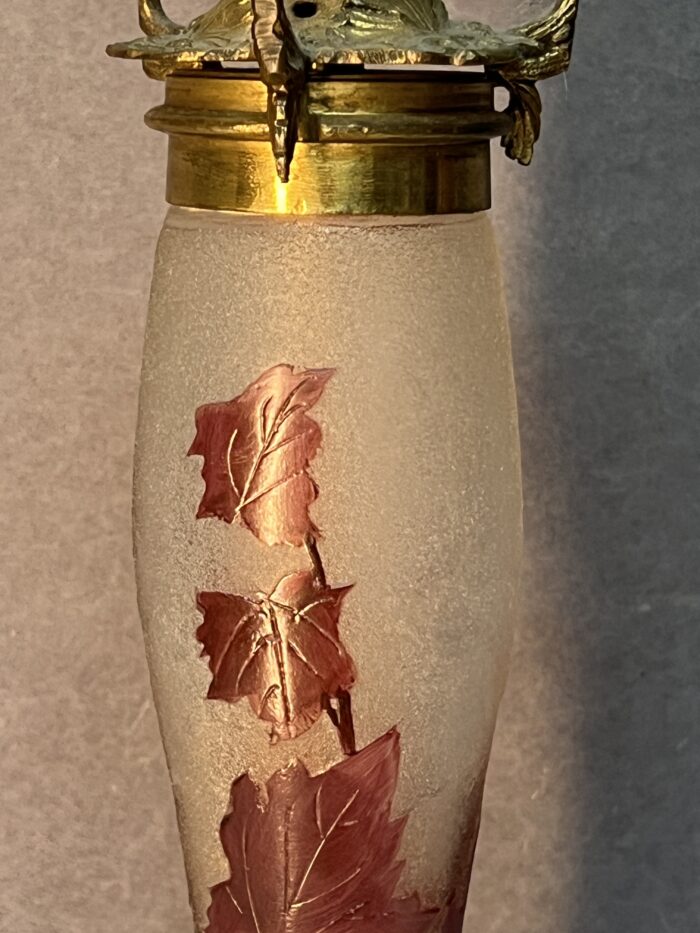 François Théodore Legras (1839-1916) joli pied de lampe art nouveau en verre multicouche