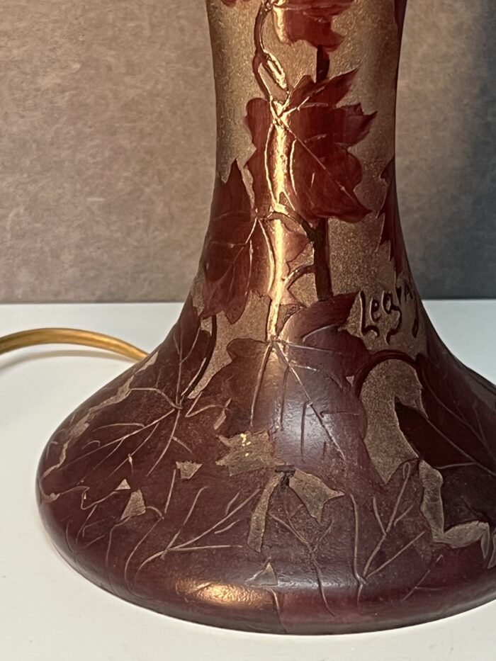François Théodore Legras (1839-1916) joli pied de lampe art nouveau en verre multicouche