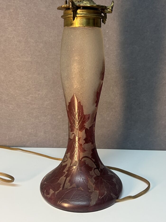 François Théodore Legras (1839-1916) joli pied de lampe art nouveau en verre multicouche
