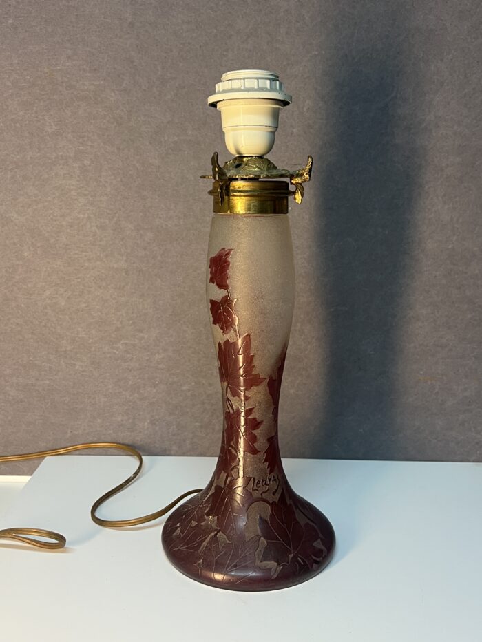 François Théodore Legras (1839-1916) joli pied de lampe art nouveau en verre multicouche