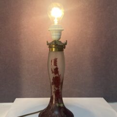 François Théodore Legras (1839-1916) joli pied de lampe art nouveau en verre multicouche