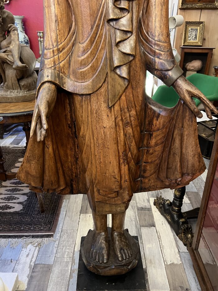 Sculpture en bois sculpté, originaire de Birmanie ou de Thaïlande, datant vers 1980