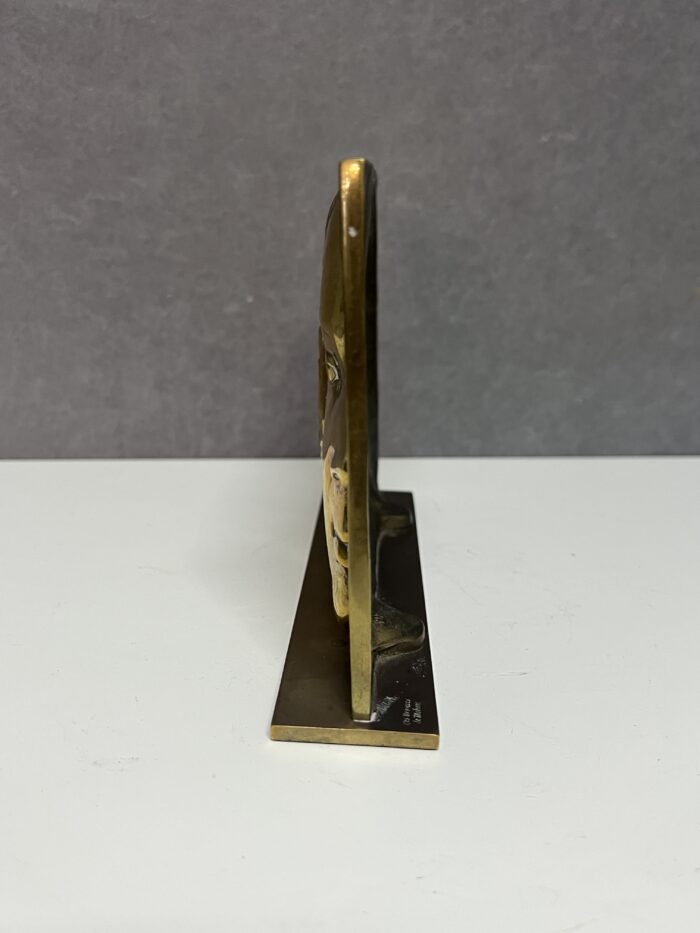 Pierre-Yves TRÉMOIS (1921-2020). "Profil", 1988. Sculpture en bronze doré, signée et numérotée 495/1250