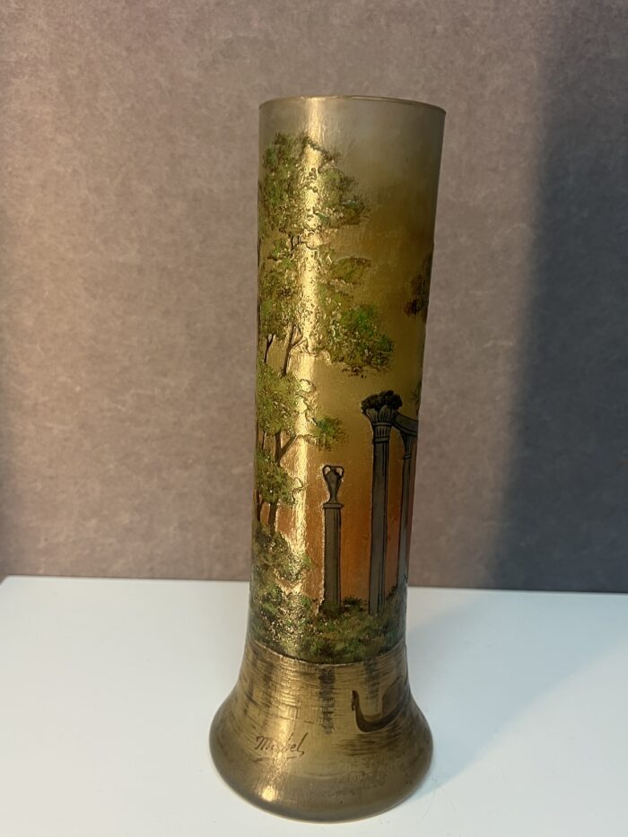 Eugène Michel (1848-1904 ), vase en verre multicouche dégagé à l'acide d'un décor lacustre à la vénitienne, vers 1900