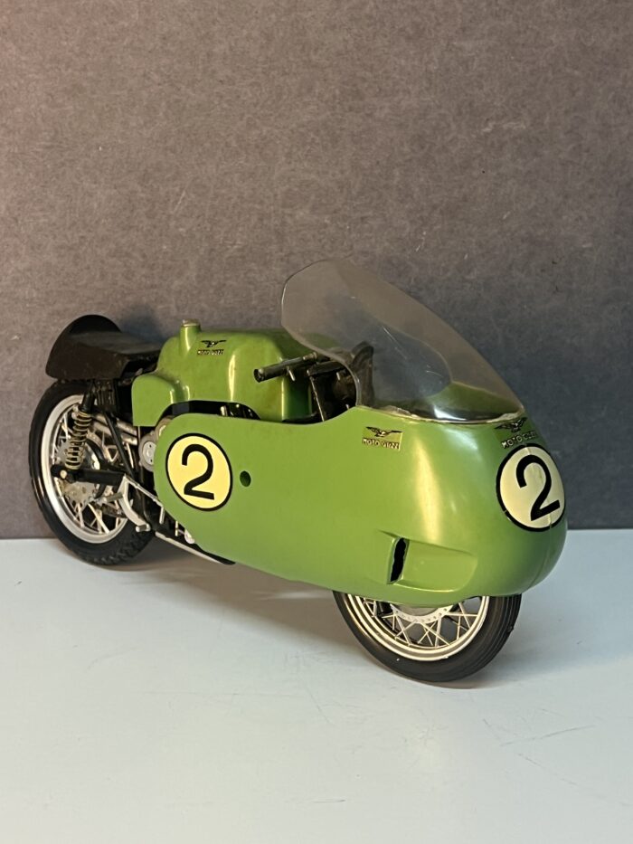 Protar 1/9 Moto Guzzi Grand Prix 500 cc. - 8 Cylindres, Champion d'Italie 1957
