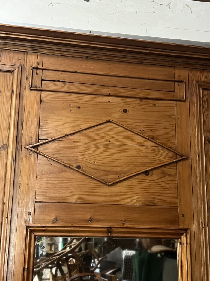 Joli trumeau en pitchpin, ancien vers la fin du XIXe siècle, 142 x 105 cm – Image 4