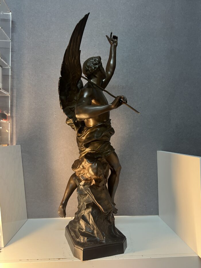 Impressionnante sculpture allégorique en bronze à patine chocolat, signée Émile-Louis Picault (1833-1915)