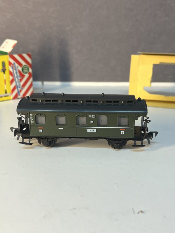 FLEISCHMANN 1402, voiture ancienne à 2 essieux type CCitr 3 Kl. KPEV