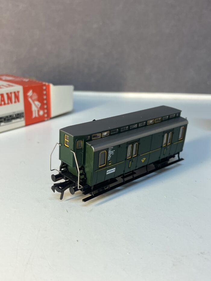 FLEISCHMANN 5050, fourgon postal à guérite DB