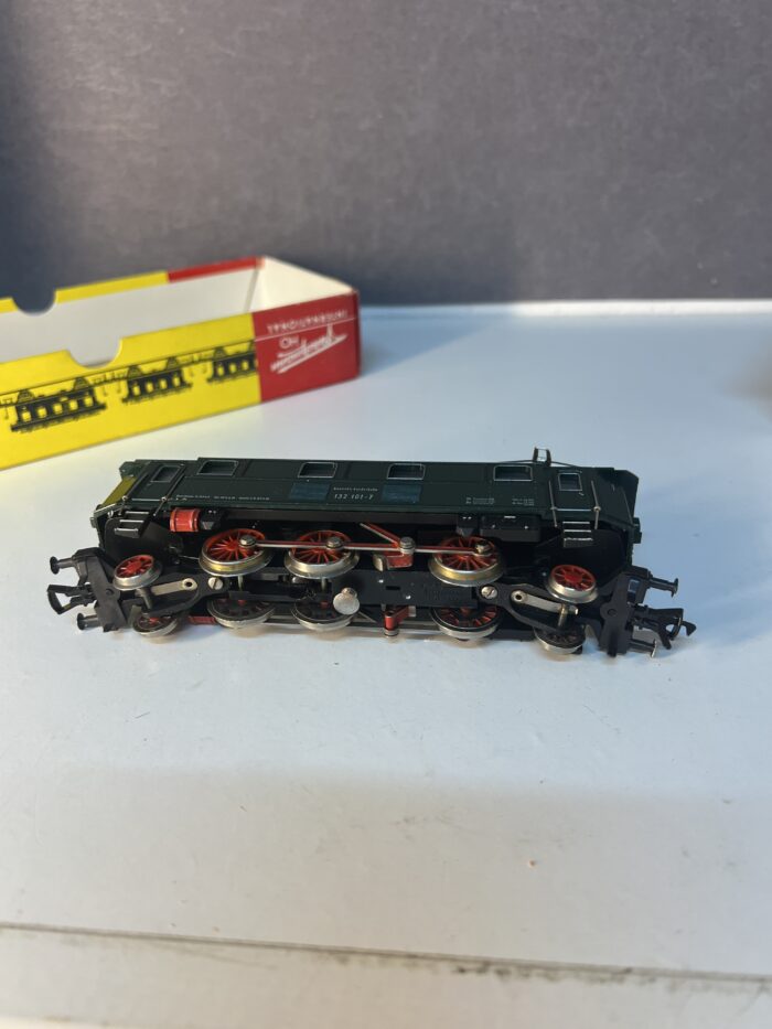 Fleischmann H0 1632 Locomotive Électrique BR132 101-7 De DB